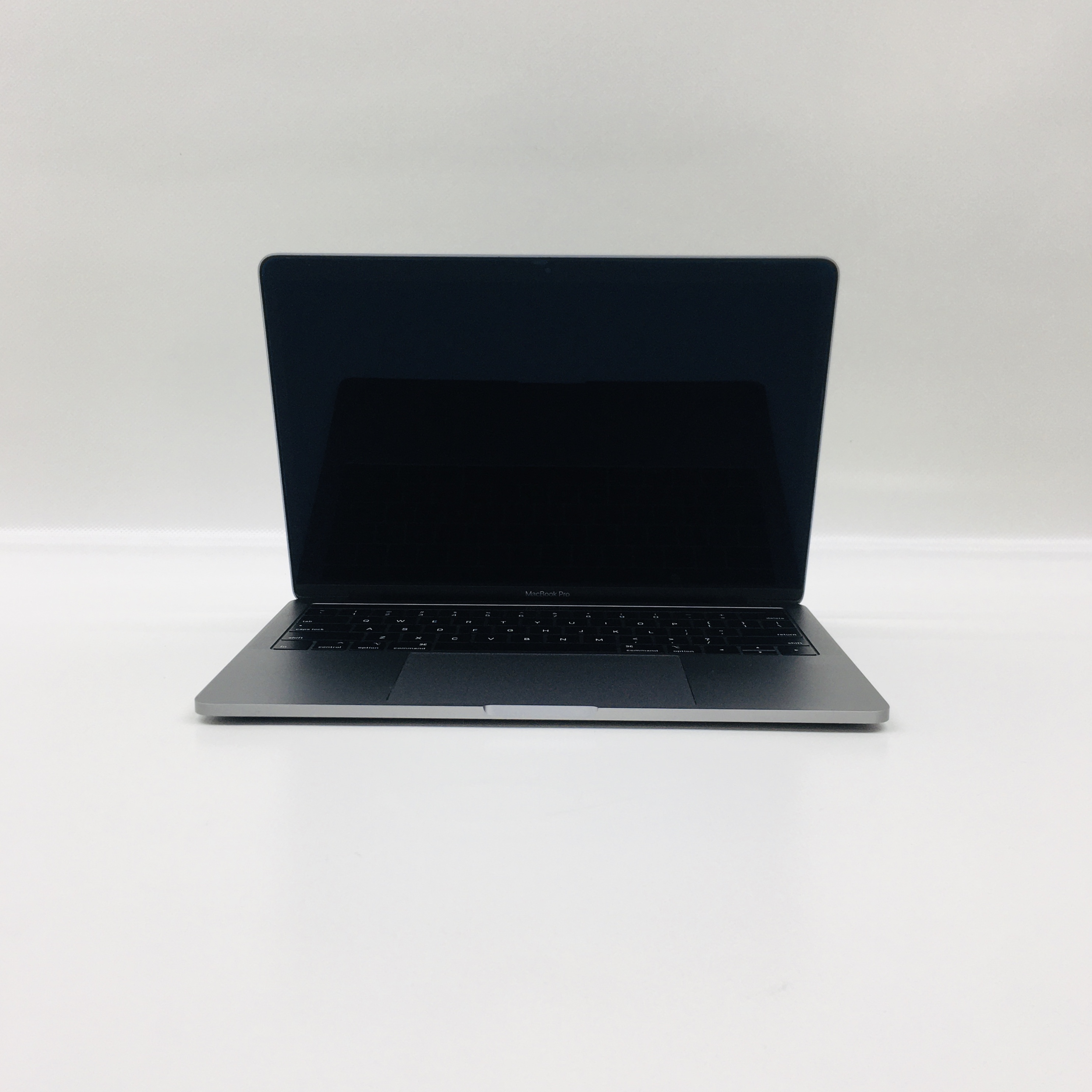 MacBook Pro 13" 4TBT Mid 2019 (Intel Quad-Core i5 2.4 GHz 8 GB RAM 256 GB SSD), Space Gray, Intel Quad-Core i5 2.4 GHz, 8 GB RAM, 256 GB SSD, image 1